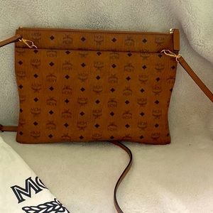 MCM Crossbody Pouch Visetos